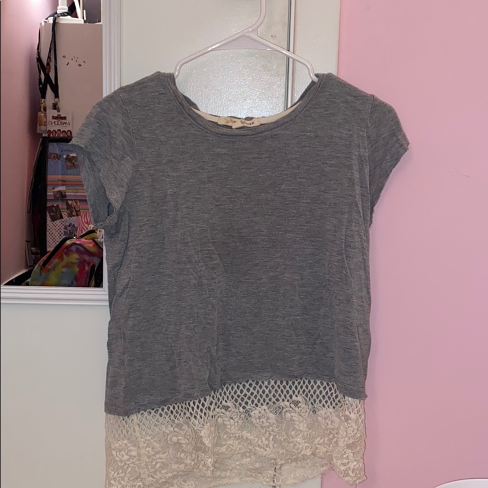 Gray t-shirt